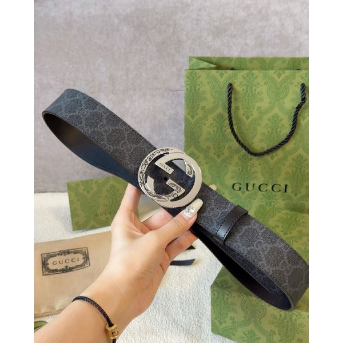 おすすめ グッチ スーパーコピー ベルト GUCCI 独特で魅惑的なデザイン