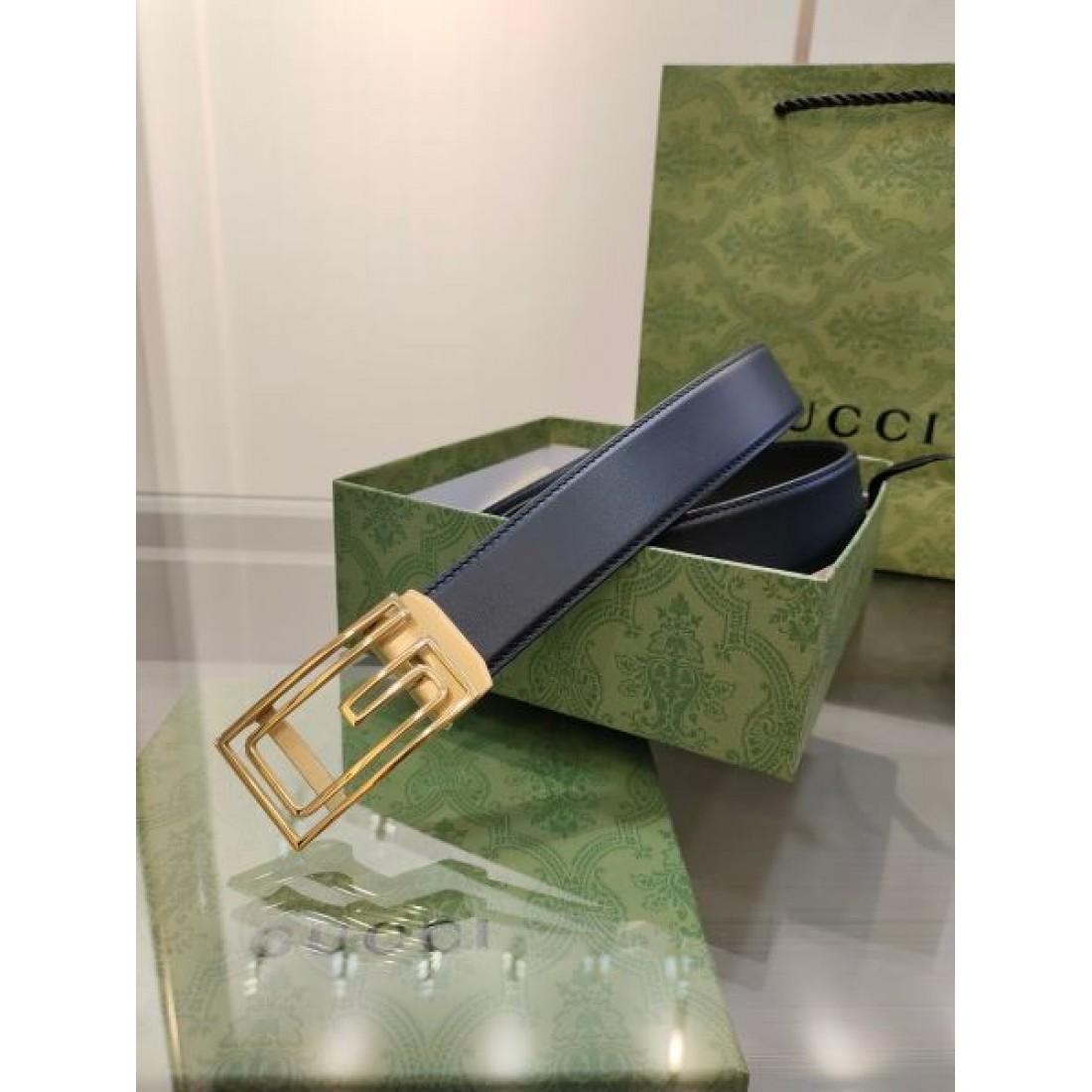 センス抜群の グッチ GUCCI スーパーコピー ベルト モダンな印象に