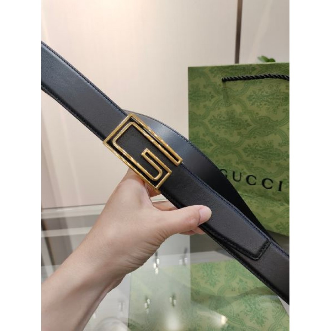 センス抜群の グッチ GUCCI スーパーコピー ベルト モダンな印象に