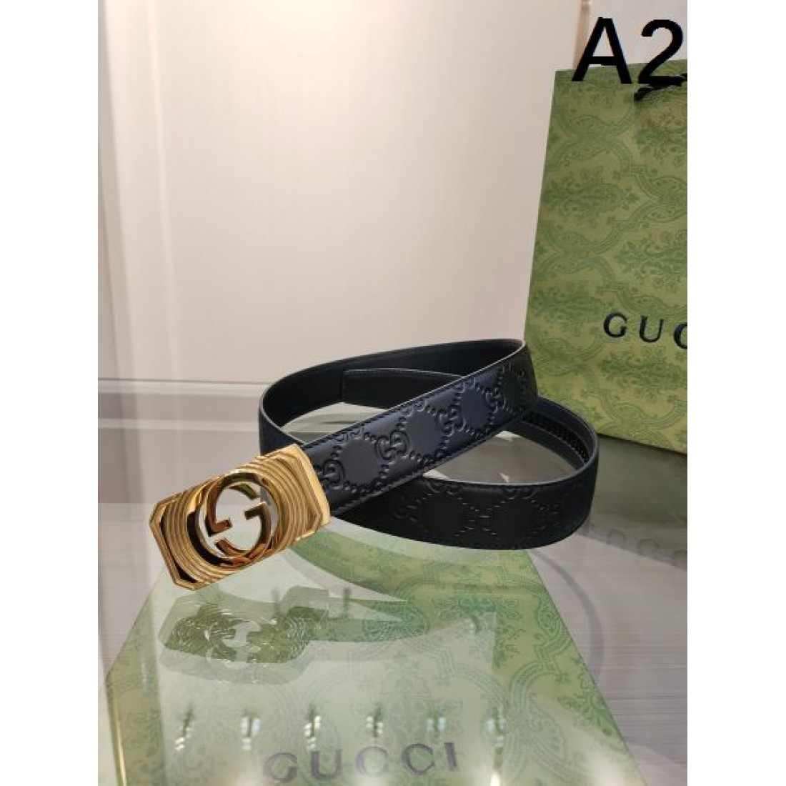 今注目の GUCCI グッチ スーパーコピー ベルト 贅沢な雰囲気を演出