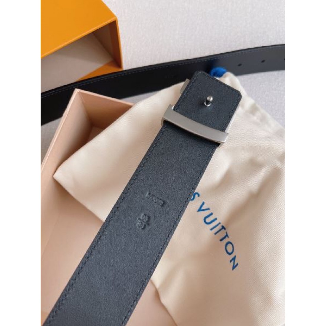高級感ただよう LOUIS VUITTON ルイ ヴィトン コピー ベルト 洗練された印象