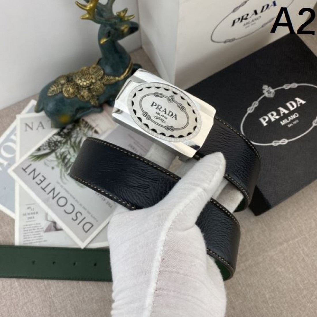  人気急上昇の PRADA プラダ スーパーコピー ベルト 高級感ただようスタイル