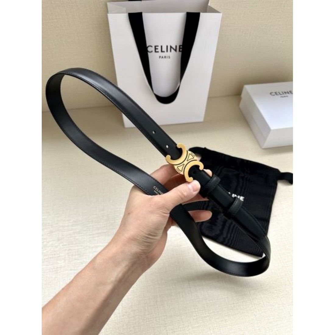 CELINE セリース スーパーコピー ベルト 人気急上昇で魅惑的なデザイン