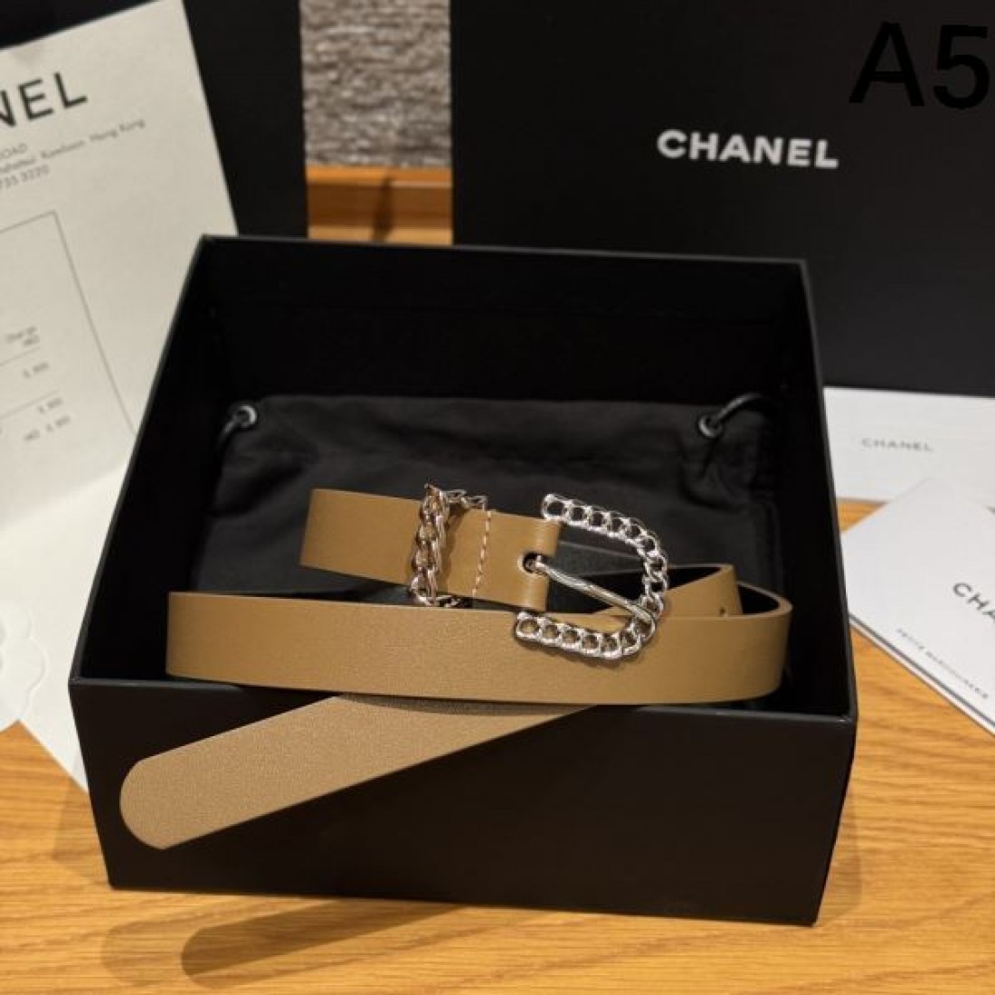上質さが際立つ シャネル スーパーコピー ベルト CHANEL 大人の魅力あふれる