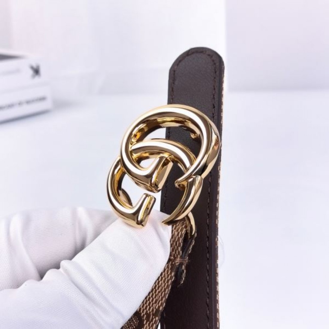 華やかでスタイリッシュな グッチ コピー ベルト GUCCI