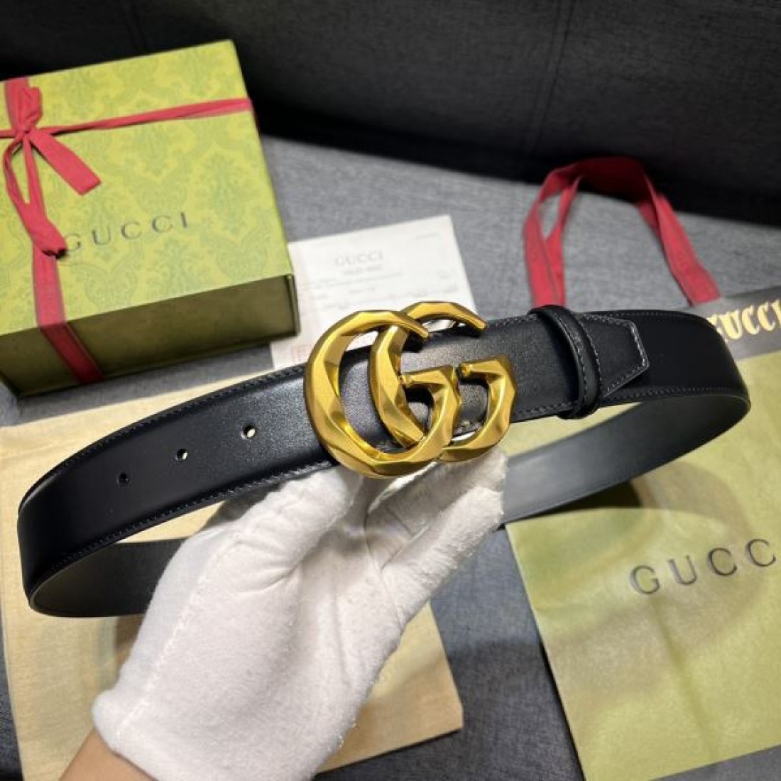 洗練された上質感 GUCCI グッチ コピー ベルト ラグジュアリーな魅力