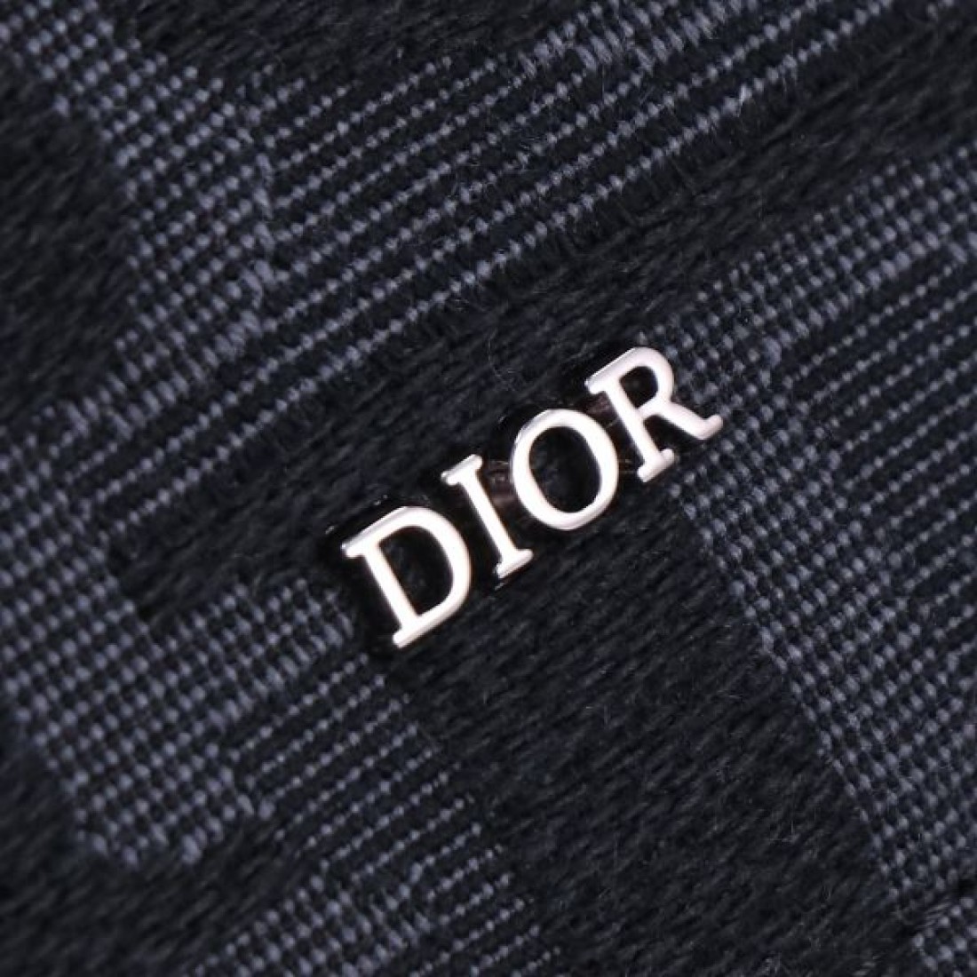 高級感を放つ ディオール コピー クラッチバッグ DIOR 大人の雰囲気