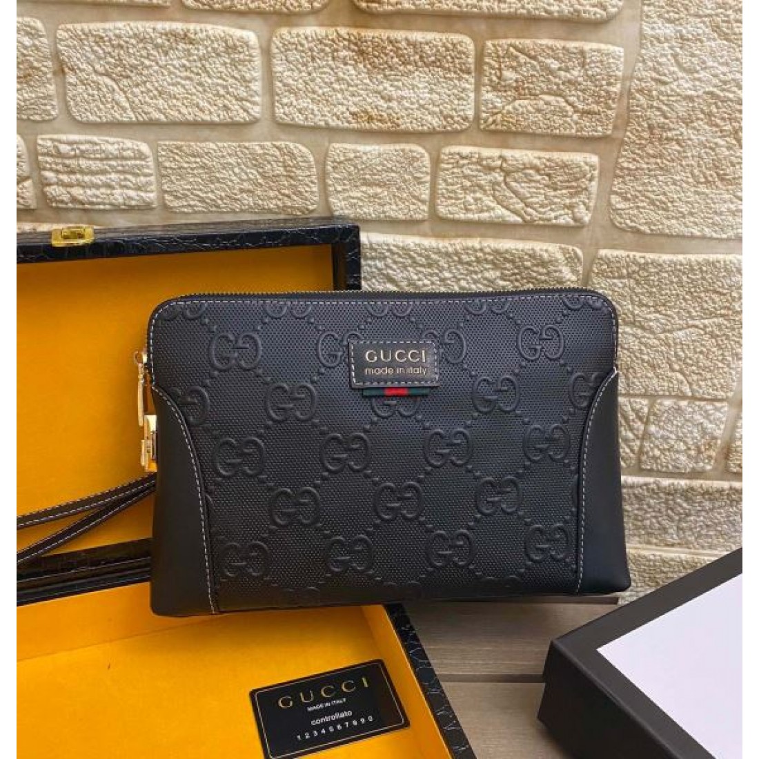 高級感ただよう GUCCI グッチ コピー クラッチバッグ モダンな雰囲気