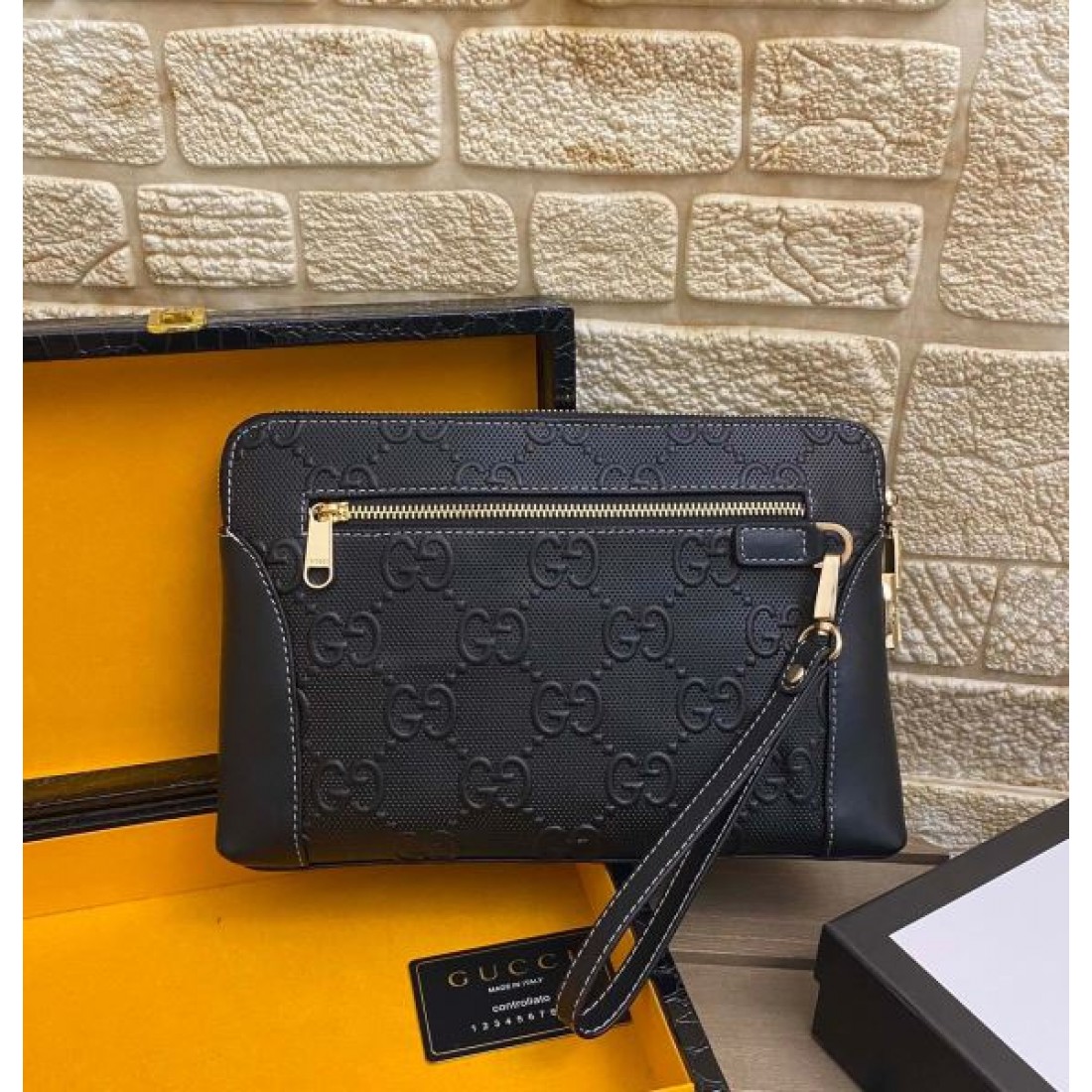 高級感ただよう GUCCI グッチ コピー クラッチバッグ モダンな雰囲気