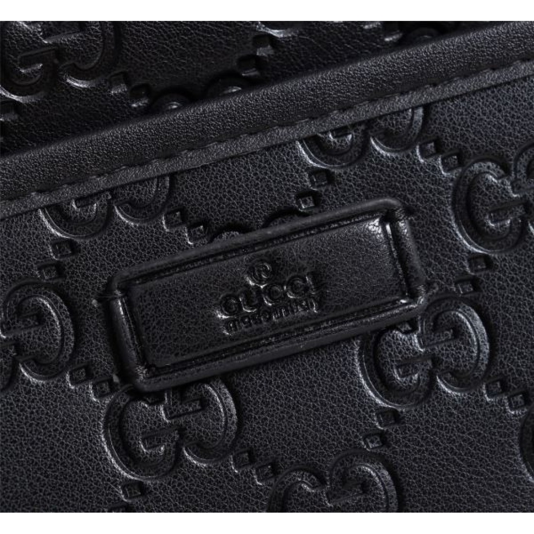 上品で都会的な GUCCI グッチ コピー ショルダーバッグ 洗練された印象に