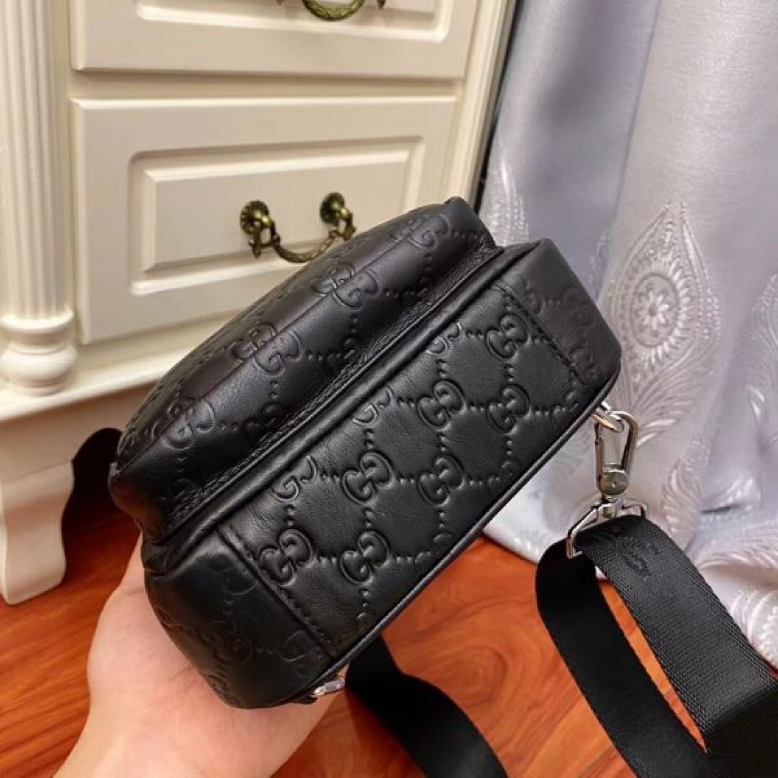 グッチ コピー チェストバッグ GUCCI 魅力的で実用的な人気モデル