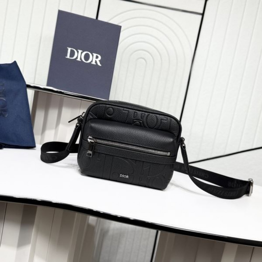 高級感ただよう ディオール コピー ショルダーバッグ DIOR 上品な仕上がり
