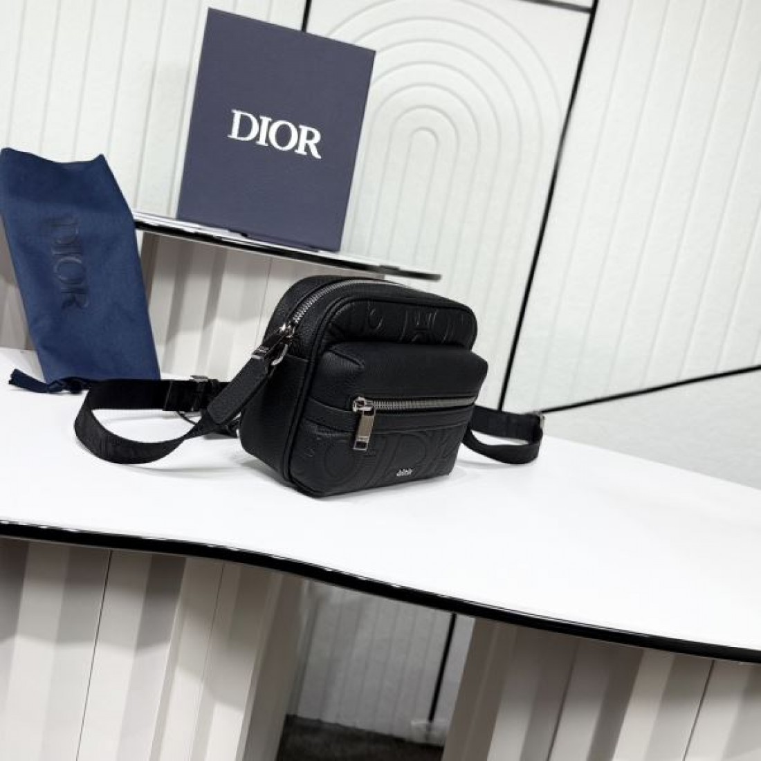 高級感ただよう ディオール コピー ショルダーバッグ DIOR 上品な仕上がり