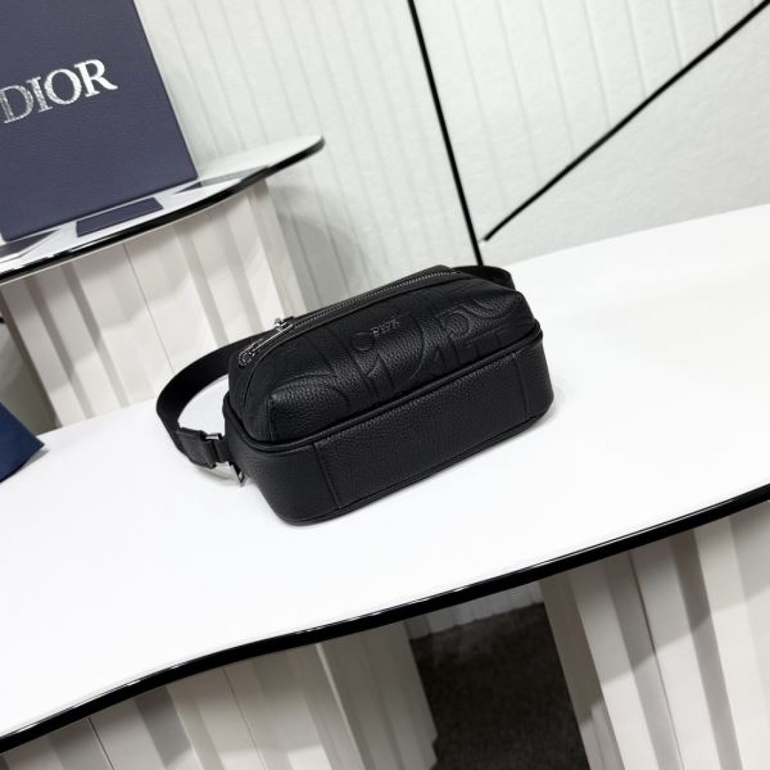 高級感ただよう ディオール コピー ショルダーバッグ DIOR 上品な仕上がり