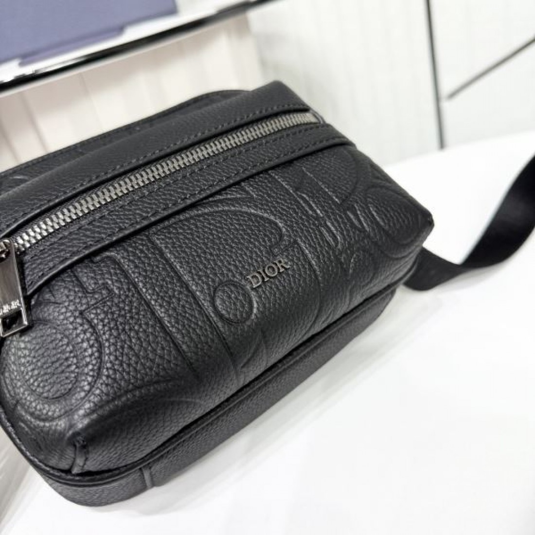 高級感ただよう ディオール コピー ショルダーバッグ DIOR 上品な仕上がり