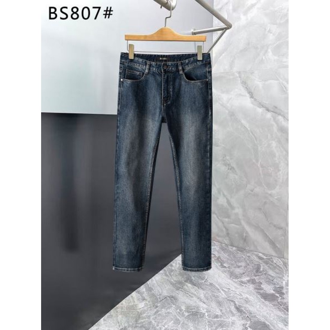 実用派 ジーンズ 五つポケット 自然な色落ち HUGO BOSS ヒューゴボス コピー メンズデニムパンツ すっきりライン