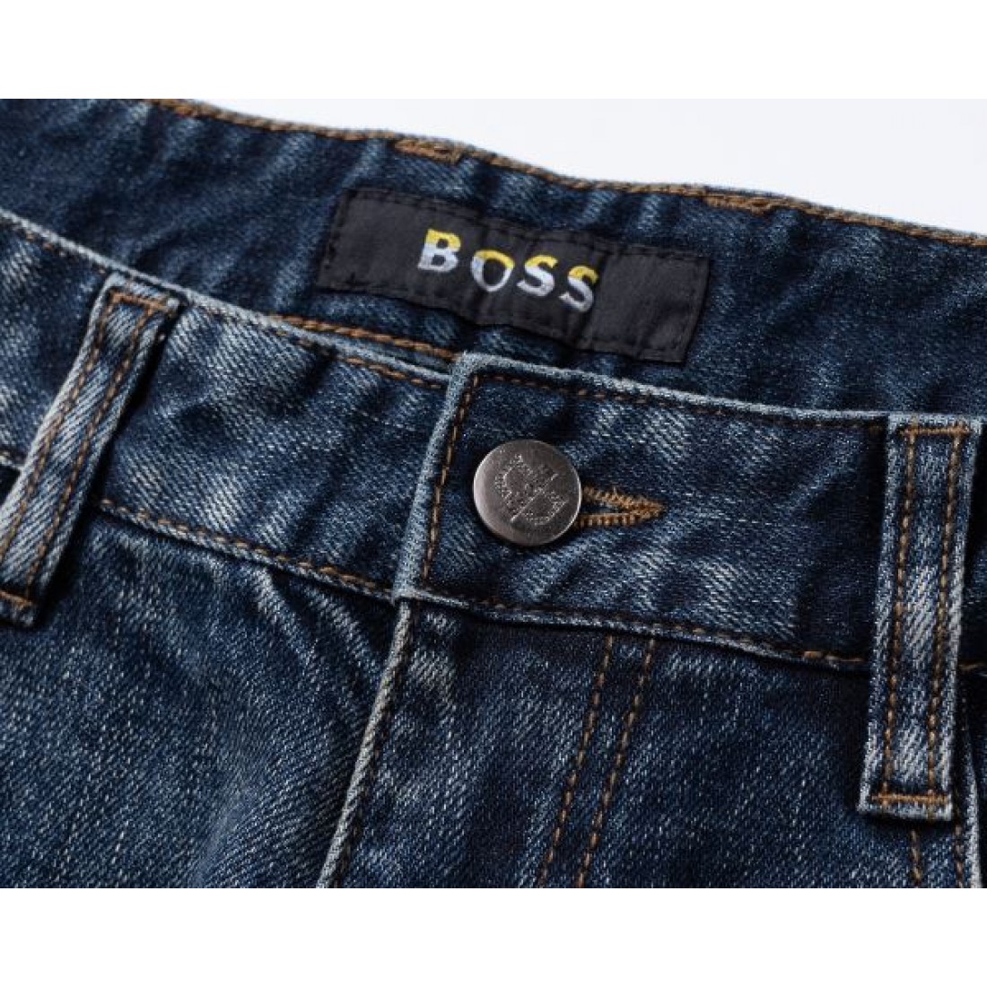実用派 ジーンズ 五つポケット 自然な色落ち HUGO BOSS ヒューゴボス コピー メンズデニムパンツ すっきりライン