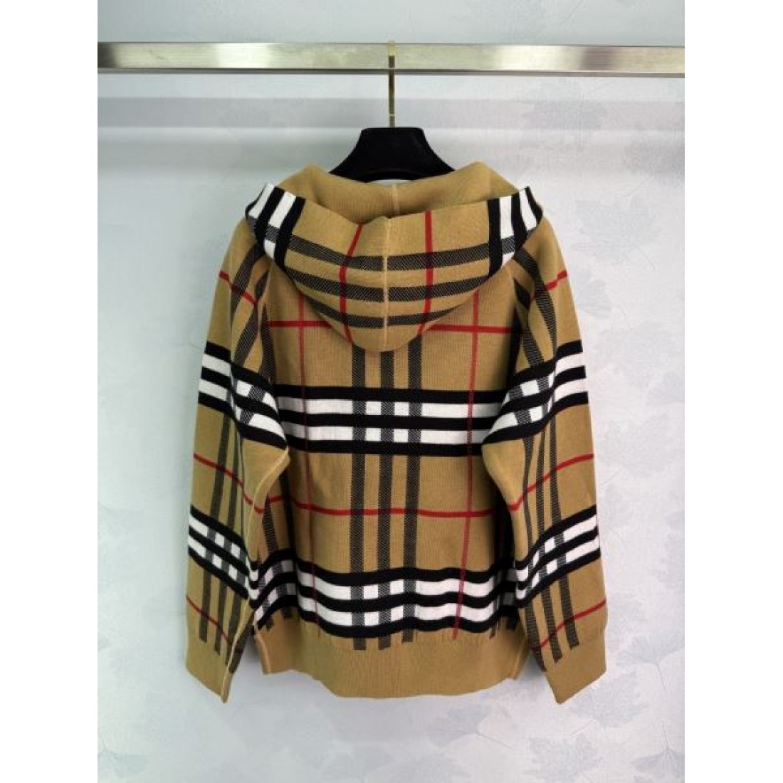 定番映え 長袖ニットセーター 配色ライン BURBERRY バーバリー コピー フーデッドニット ドローコードフード