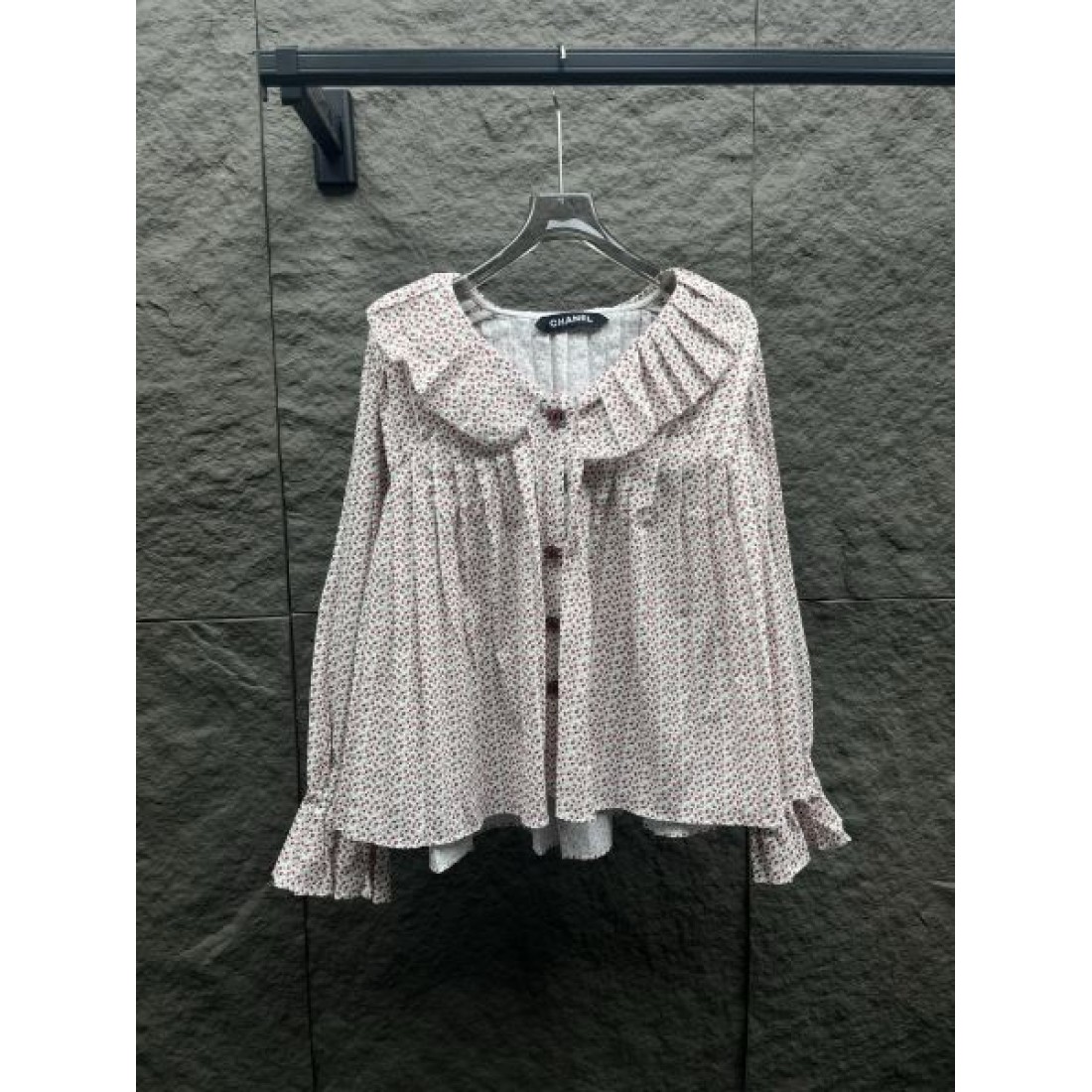 小花プリント 華やぎムード 人気急伸 CHANEL シャネル コピー フリルブラウス 売れ筋本命