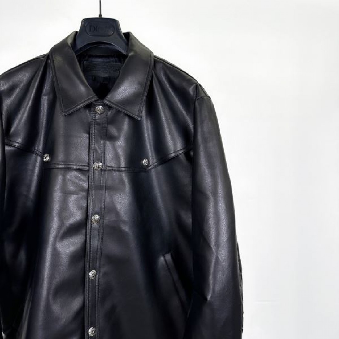 バイカーテイスト 立体フォルム CHROME HEARTS クロムハーツ コピー レザージャケット 人気加速