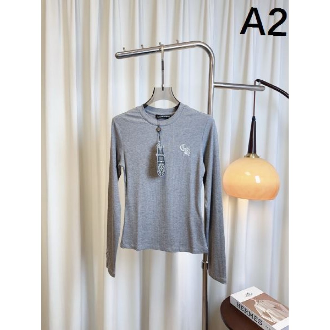 胸元ダブルモチーフ 3色展開 CHROME HEARTS クロムハーツ コピー 長袖Tシャツ 注目度急伸
