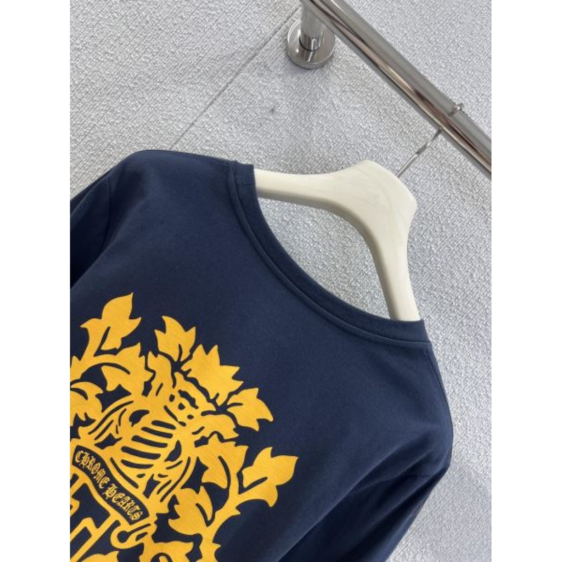金糸アラベスク 胸ポケット CHROME HEARTS クロムハーツ コピー 長袖Tシャツ 注文集中モデル