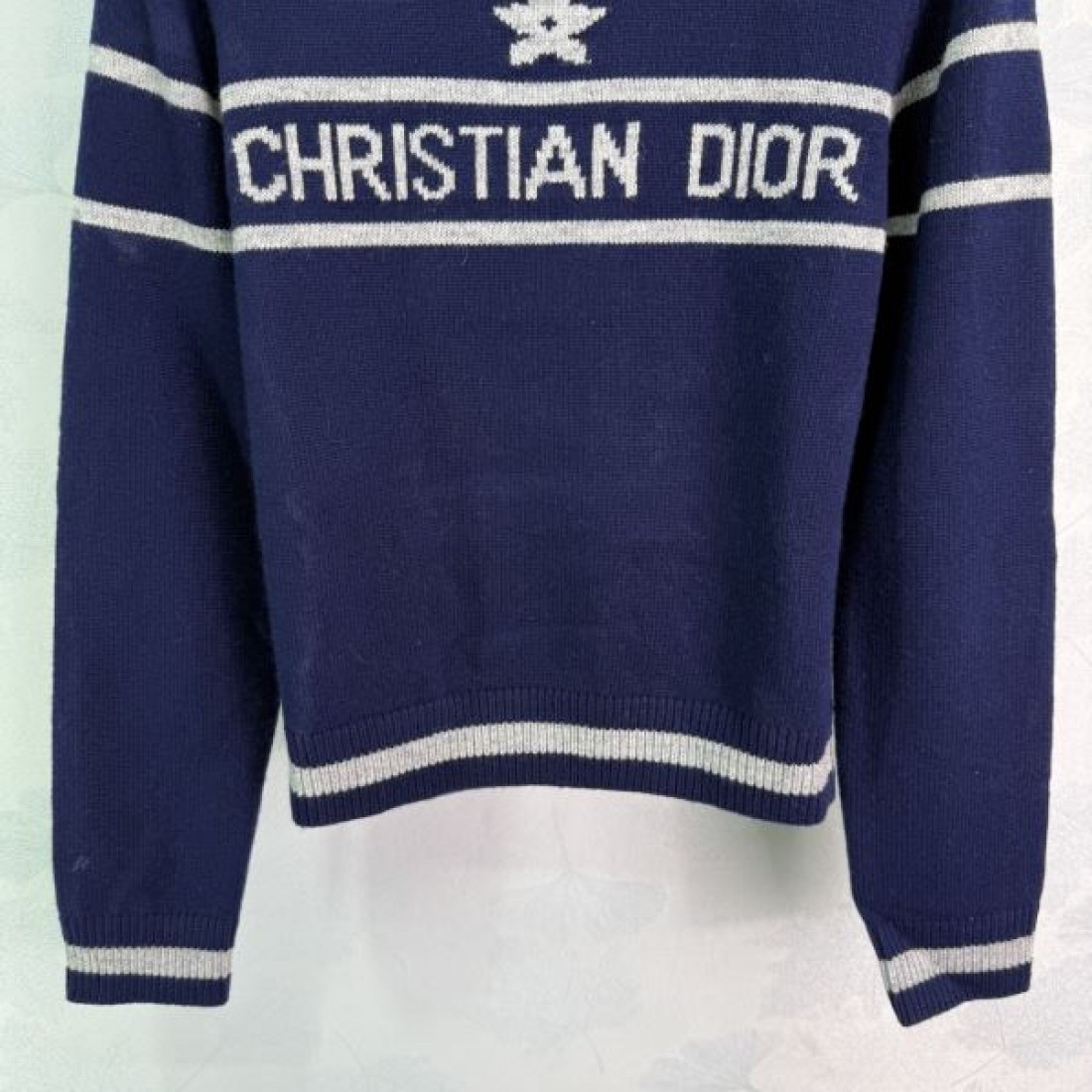 センタースター コントラストライン 快適フィット DIOR ディオール コピー 長袖セーター 着回し主力