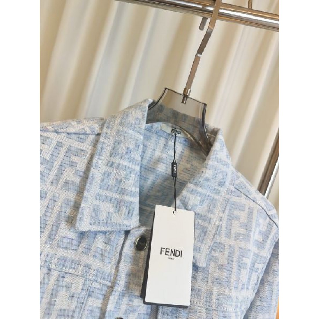 FFジャカード フラップポケット ゴールド調ボタン FENDI フェンディ コピー モノグラムジャケット 端正シルエット 人気本命
