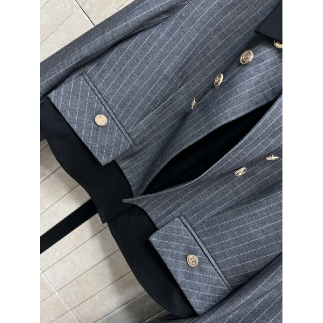 ショートジャケット ワイドパンツ セットコーデ SAINT LAURENT サンローラン コピー レディーススーツ エレガント