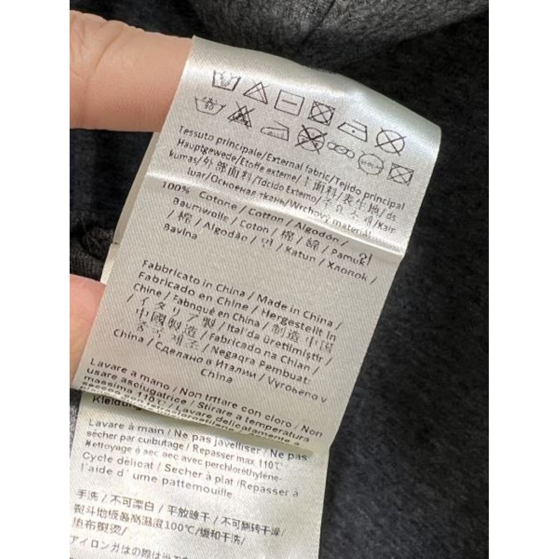 レース切替パーカー ミニスカート フード付きカジュアルコーデ FENDI フェンディ コピー スウェットセットアップ 人気ライン