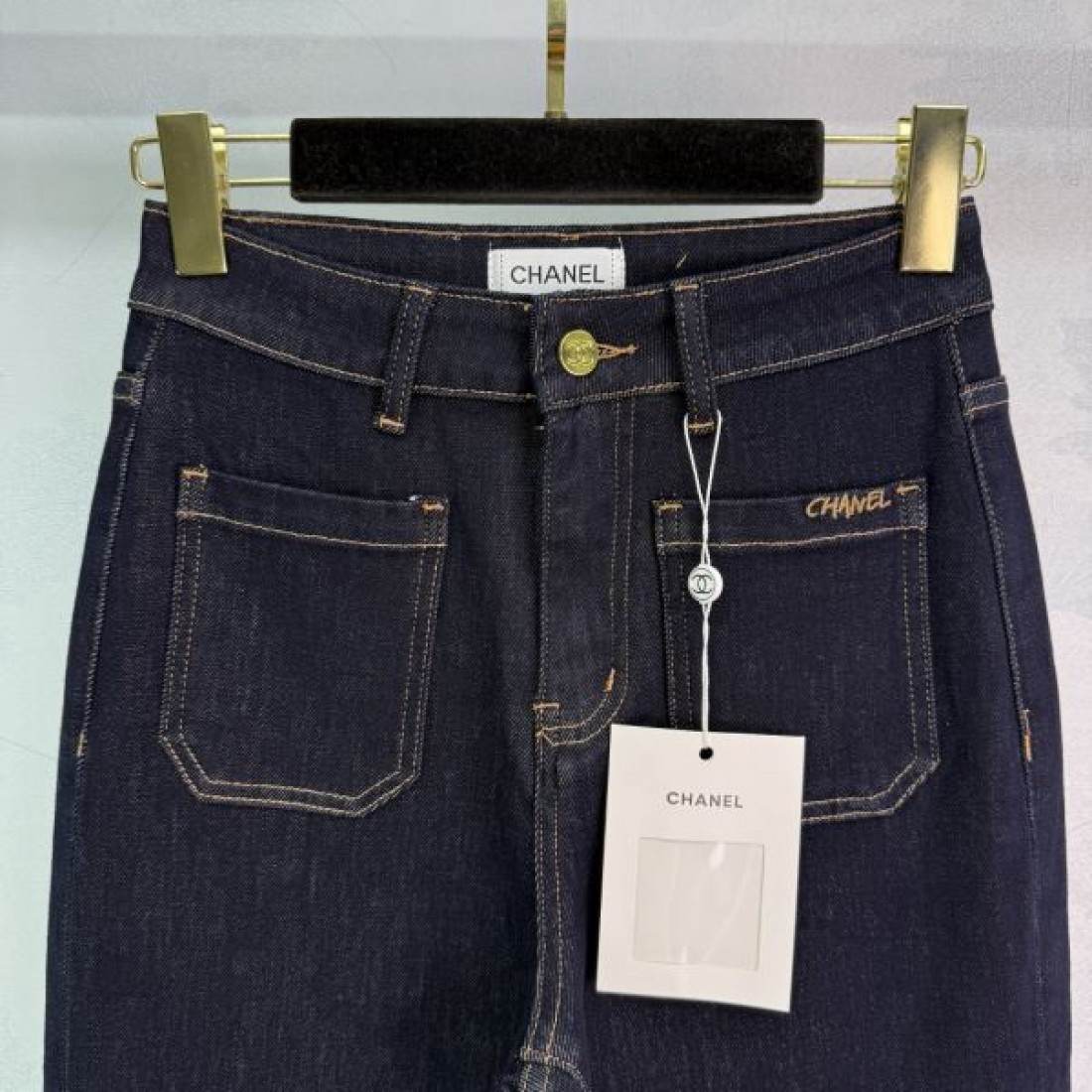 シンプル エレガント CHANEL フェミニン レディース 人気 シャネル コピー デニムパンツ