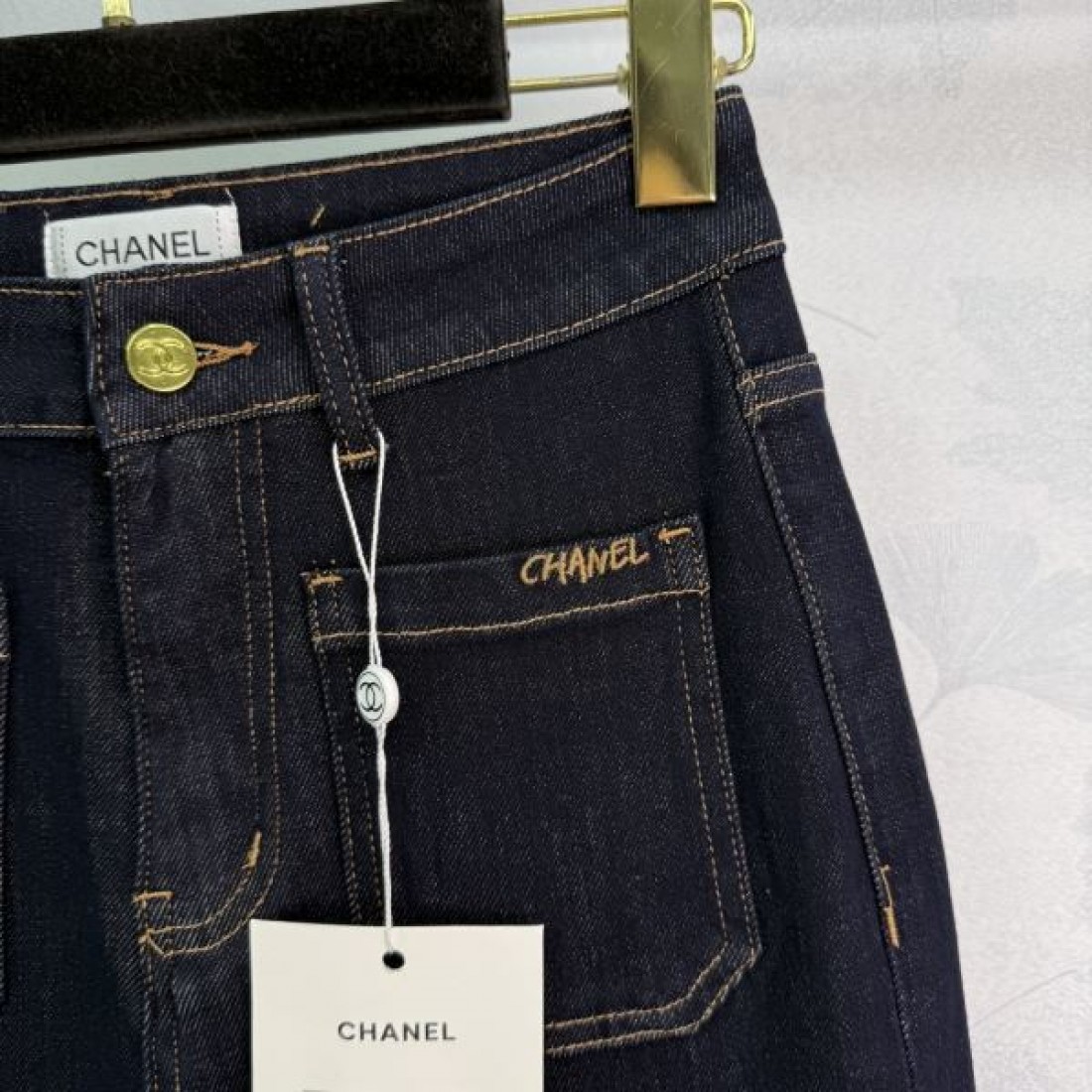 シンプル エレガント CHANEL フェミニン レディース 人気 シャネル コピー デニムパンツ