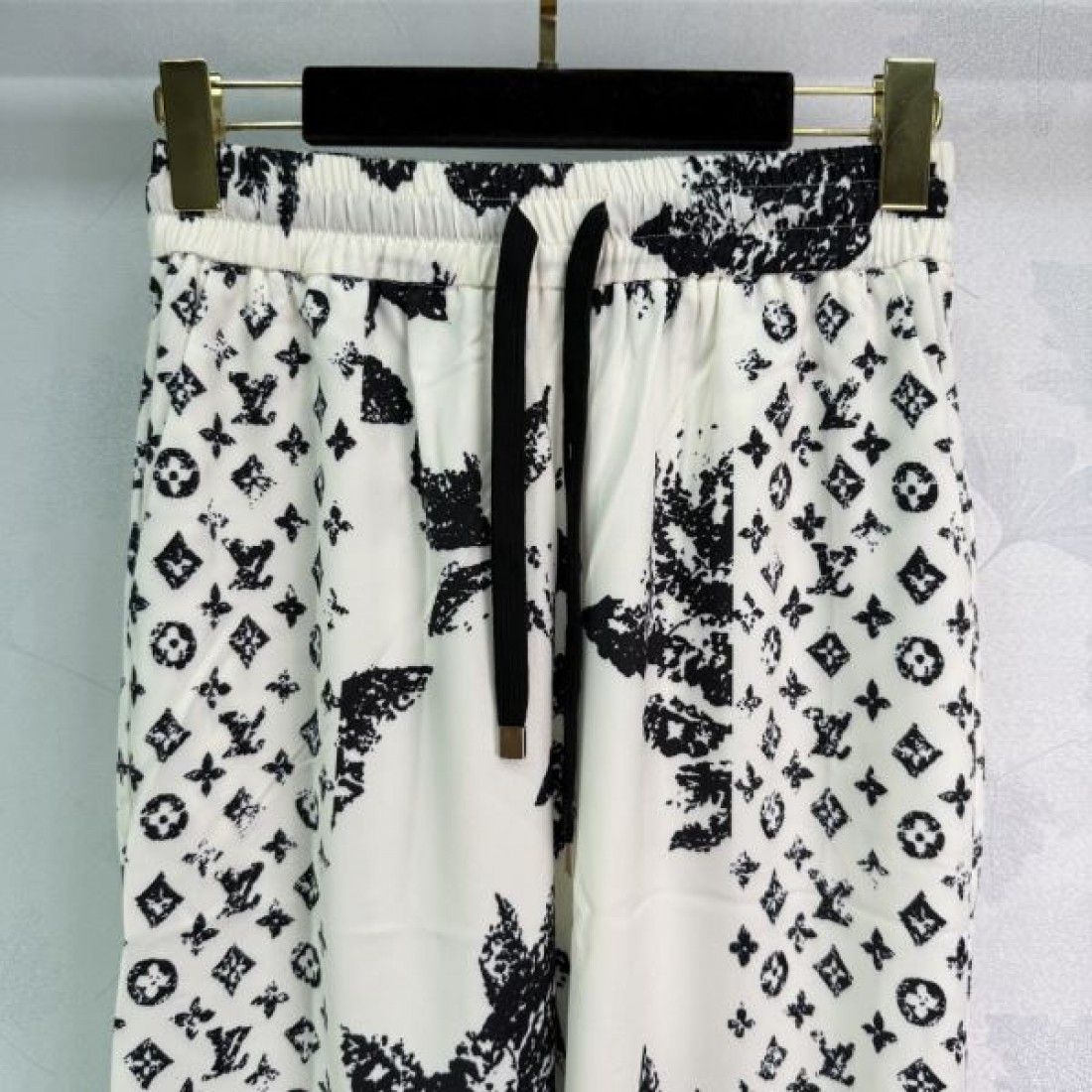 エレガント 上質 LOUIS VUITTON モード ルイヴィトン コピー ロングパンツ