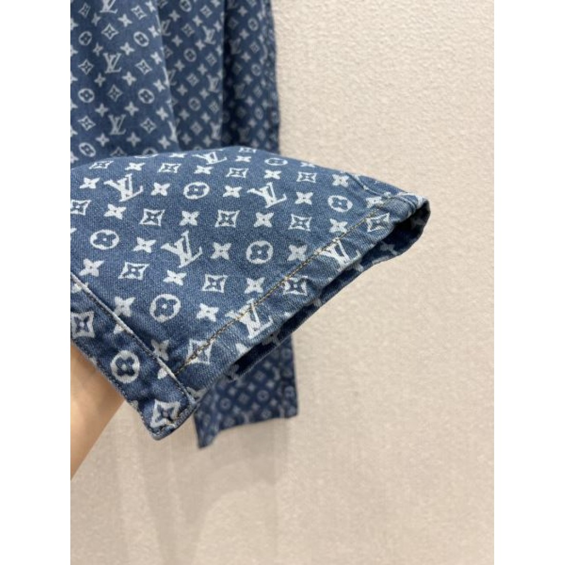 シンプル カジュアル LOUIS VUITTON プレミアム ルイヴィトン コピー ジーンズ