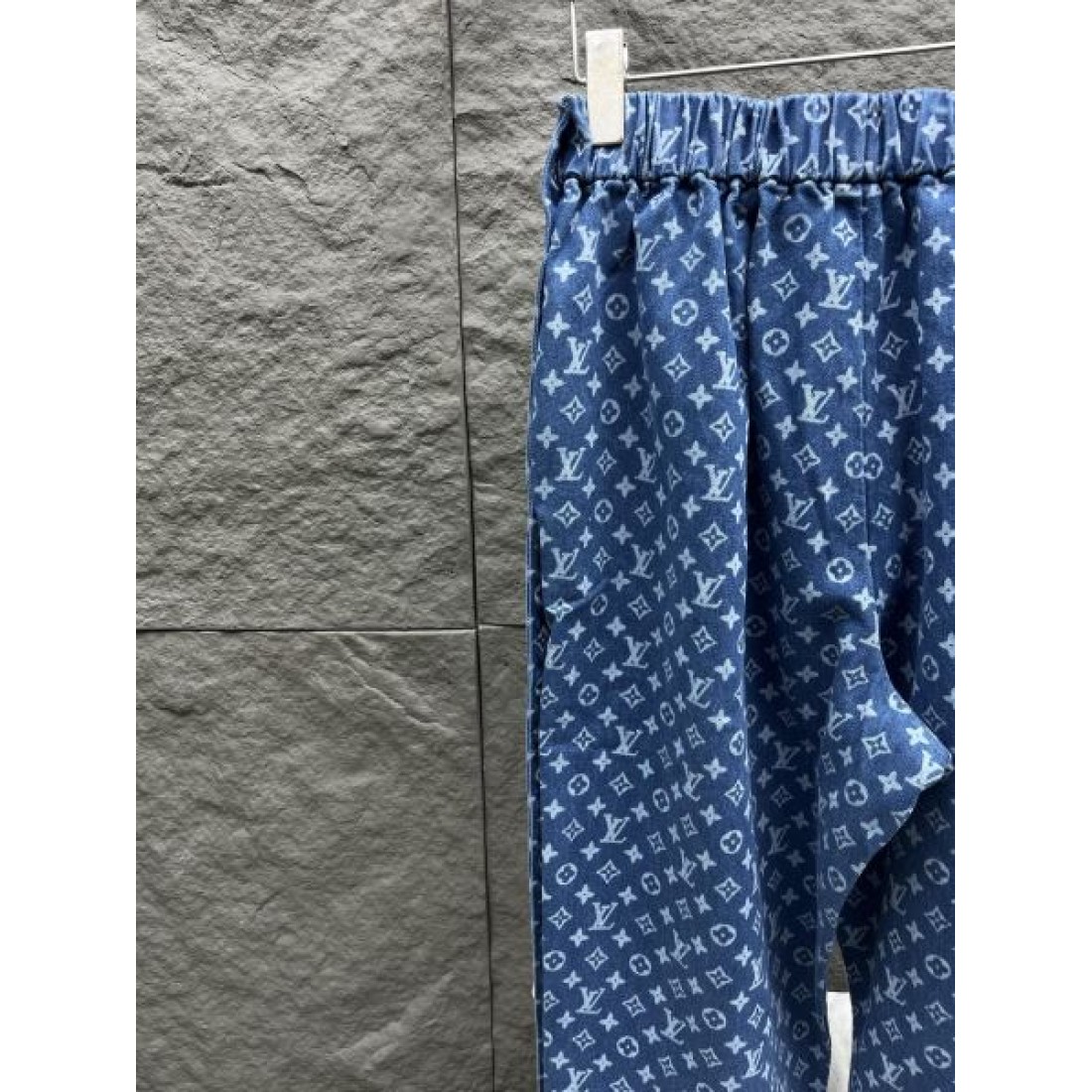 高級感 モード LOUIS VUITTON トレンディ ルイヴィトン コピー ジーンズ