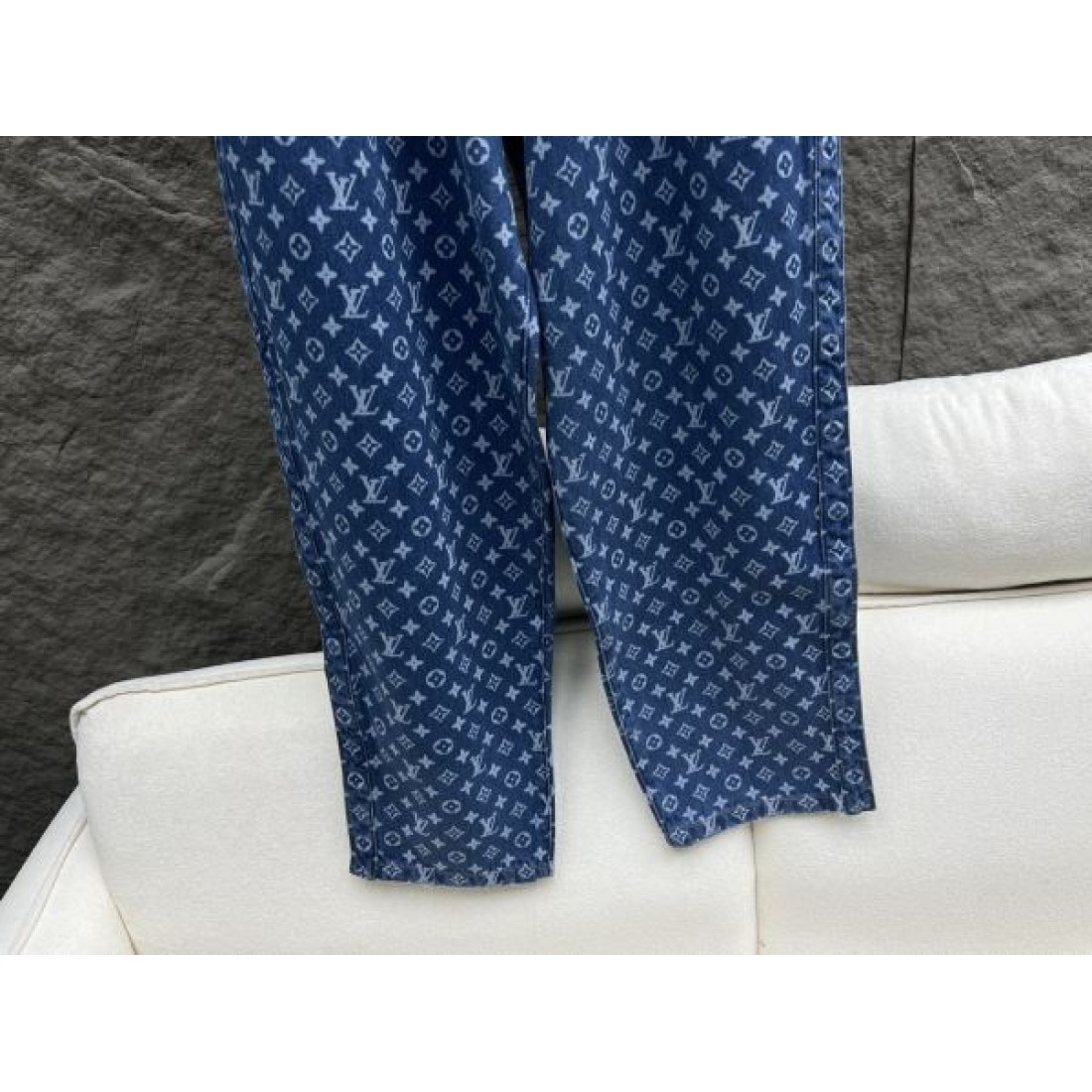 高級感 モード LOUIS VUITTON トレンディ ルイヴィトン コピー ジーンズ