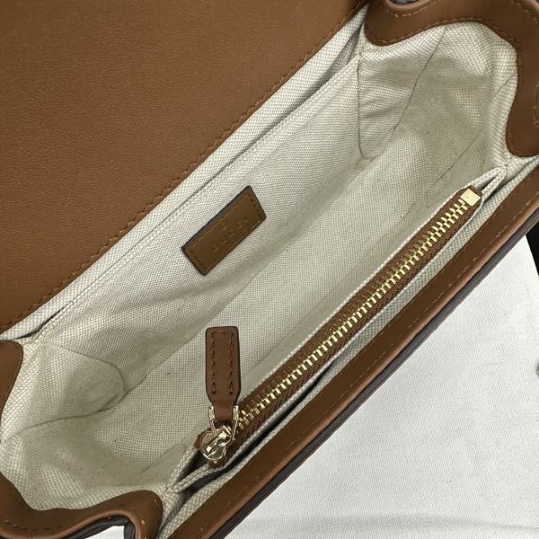 モノグラム ミニショルダーバッグ 売れ筋候補 コンパクトフォルム GUCCI グッチ コピー バッグ レトロエレガント