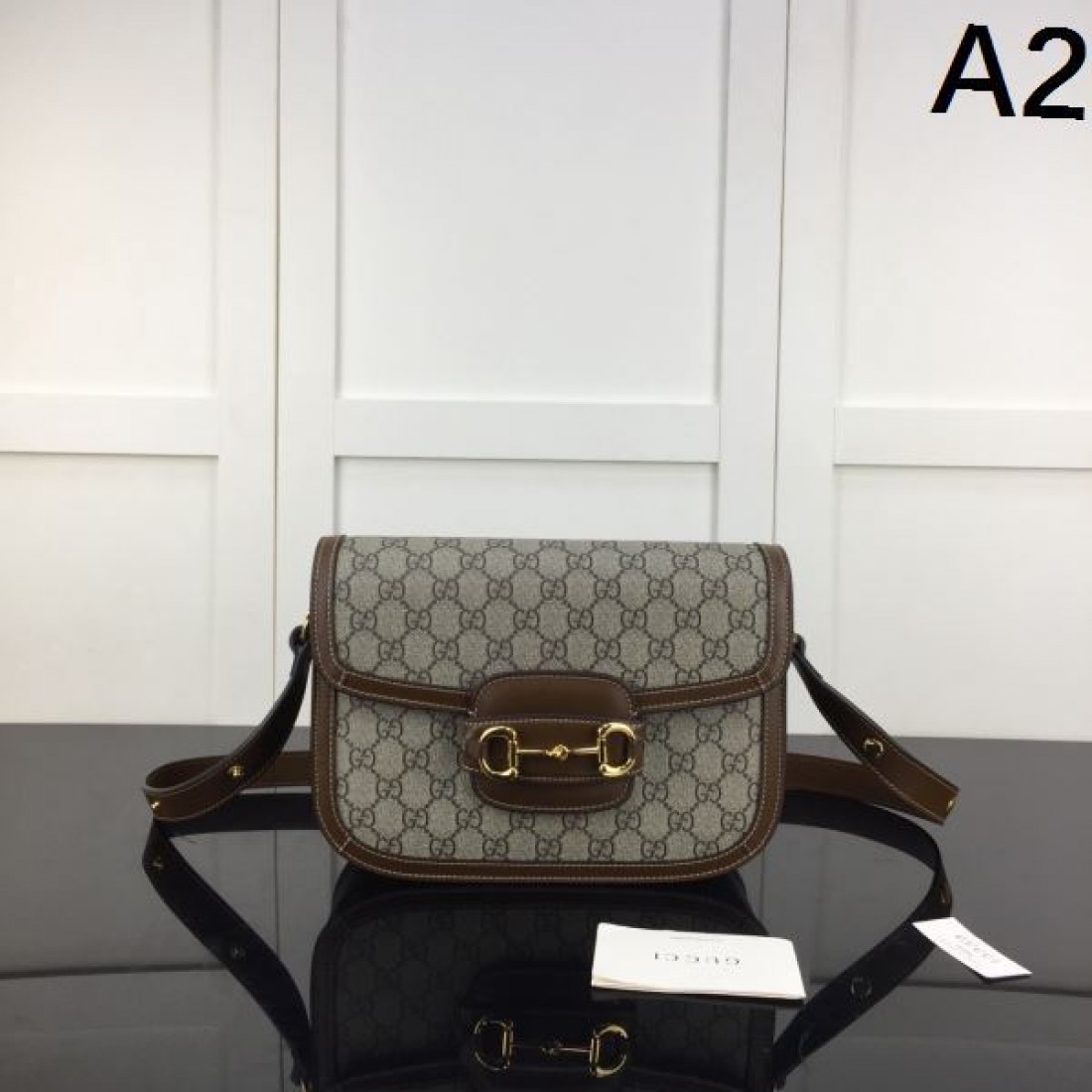 モノグラムミニバッグ 売れ筋候補 バイカラーデザイン GUCCI グッチ コピー バッグ クロスボディ対応