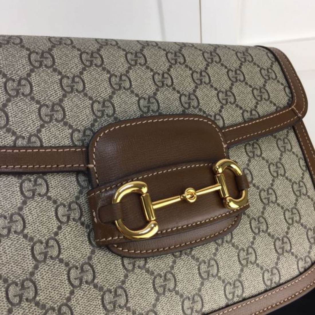 モノグラムミニバッグ 売れ筋候補 バイカラーデザイン GUCCI グッチ コピー バッグ クロスボディ対応