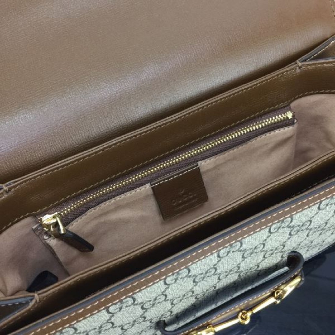 モノグラムミニバッグ 売れ筋候補 バイカラーデザイン GUCCI グッチ コピー バッグ クロスボディ対応