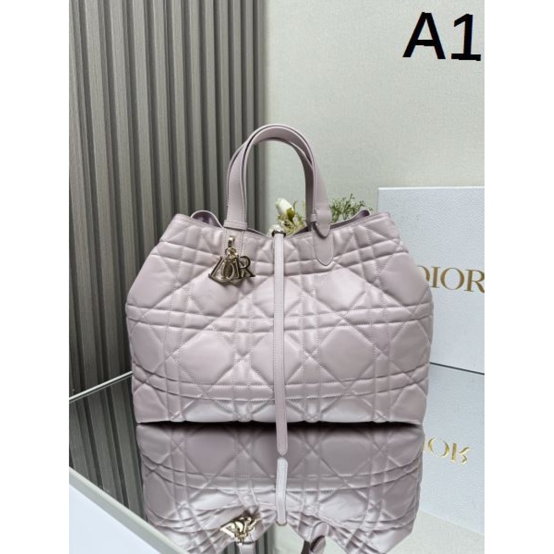 キルティング巾着バッグ カナージュ風デザイン 人気商品 DIOR ディオール コピー バッグ 2WAYハンドバッグ