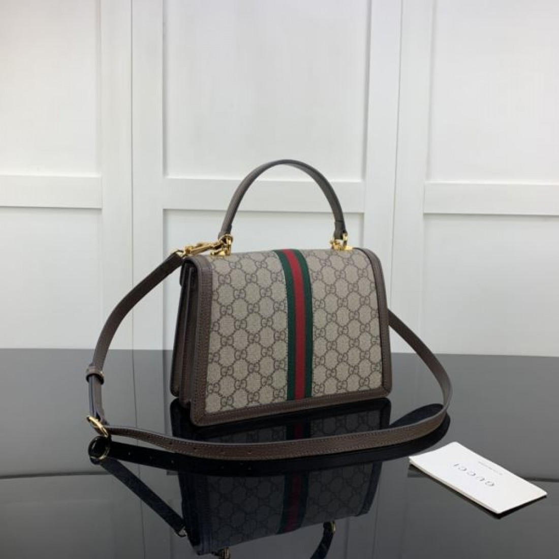 モダン おしゃれ 高級感のある GUCCI グッチ コピー トートバッグ 便利 使いやすい スタイリッシュ