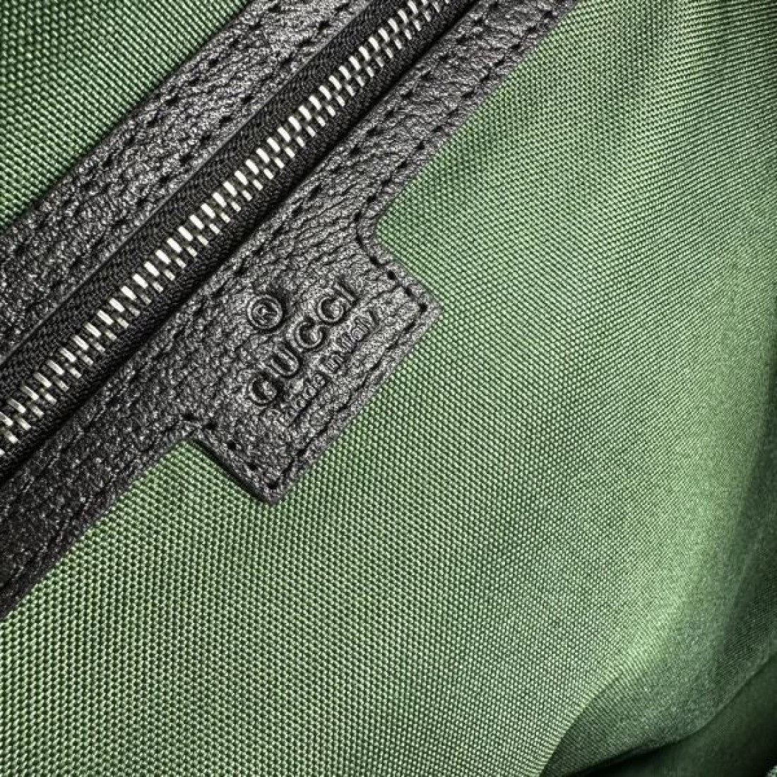 トレンド感 洗練された 高級 GUCCI グッチ コピー バックパック スタイリッシュ 便利 上品