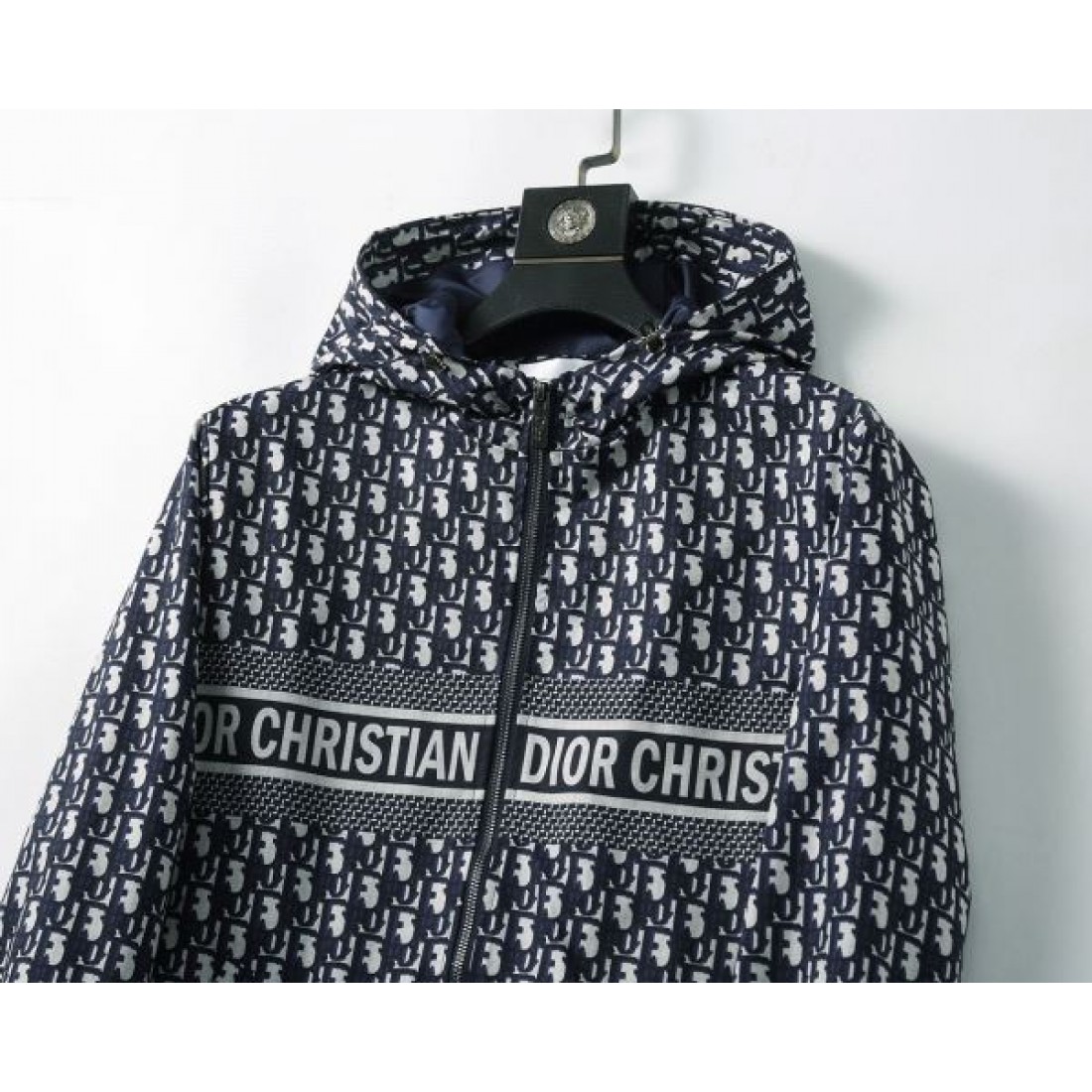 総柄ウインドブレーカー CHRISTIAN DIORロゴ 人気上昇中 DIOR ディオール コピー ウインドブレーカー ストリートモード