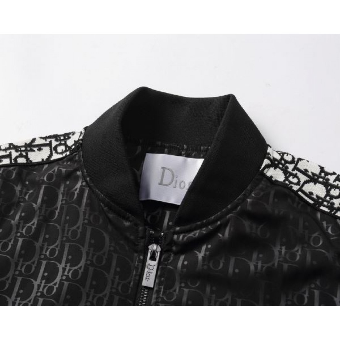 トラックジャケット ロゴワッペン 売れ筋候補 DIOR ディオール コピー ジャケット スマートシルエット デイリーアウター