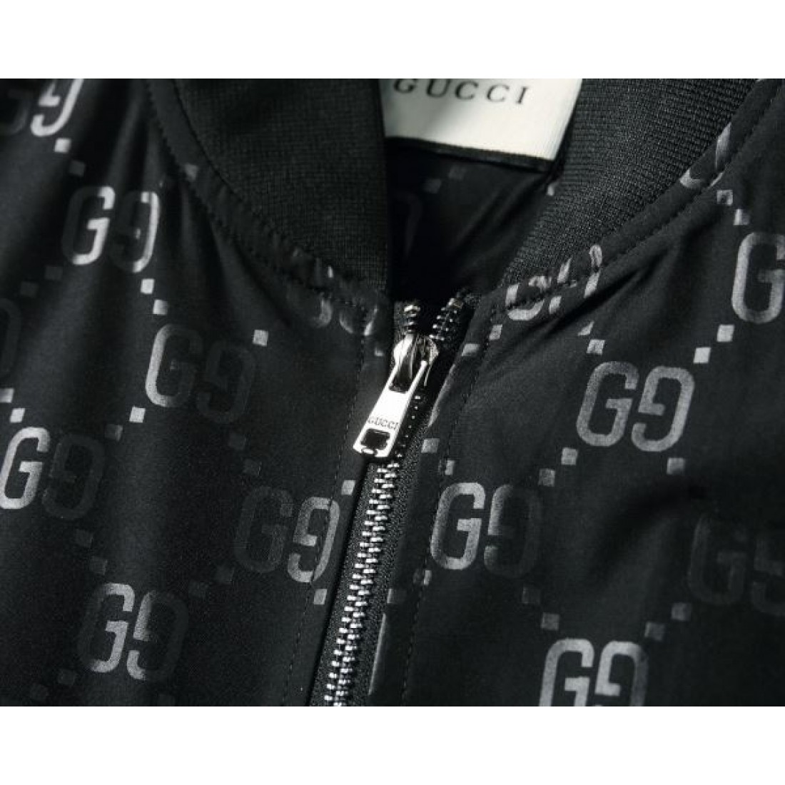 GG柄ニットブルゾン ジップジャケット モノグラム総柄 GUCCI グッチ コピー ブルゾン こなれ見え 外出コーデ向け