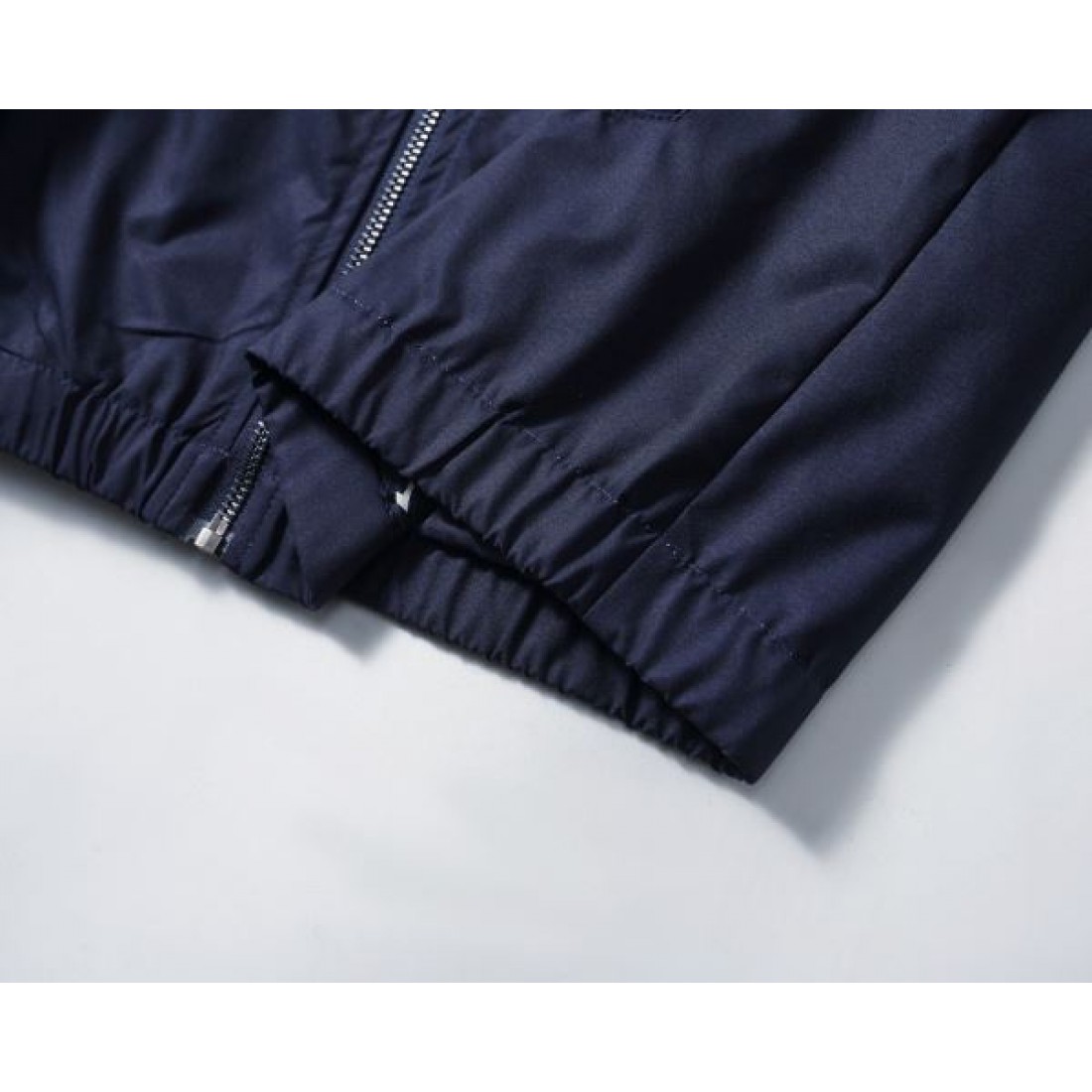 上品 柔らか 美しい LOUIS VUITTON ルイヴィトン コピー コート 優雅 エレガント 高級