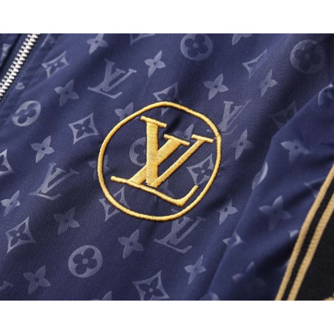 高級 洗練 クラシック LOUIS VUITTON ルイヴィトン コピー コート エレガント 美麗 上品
