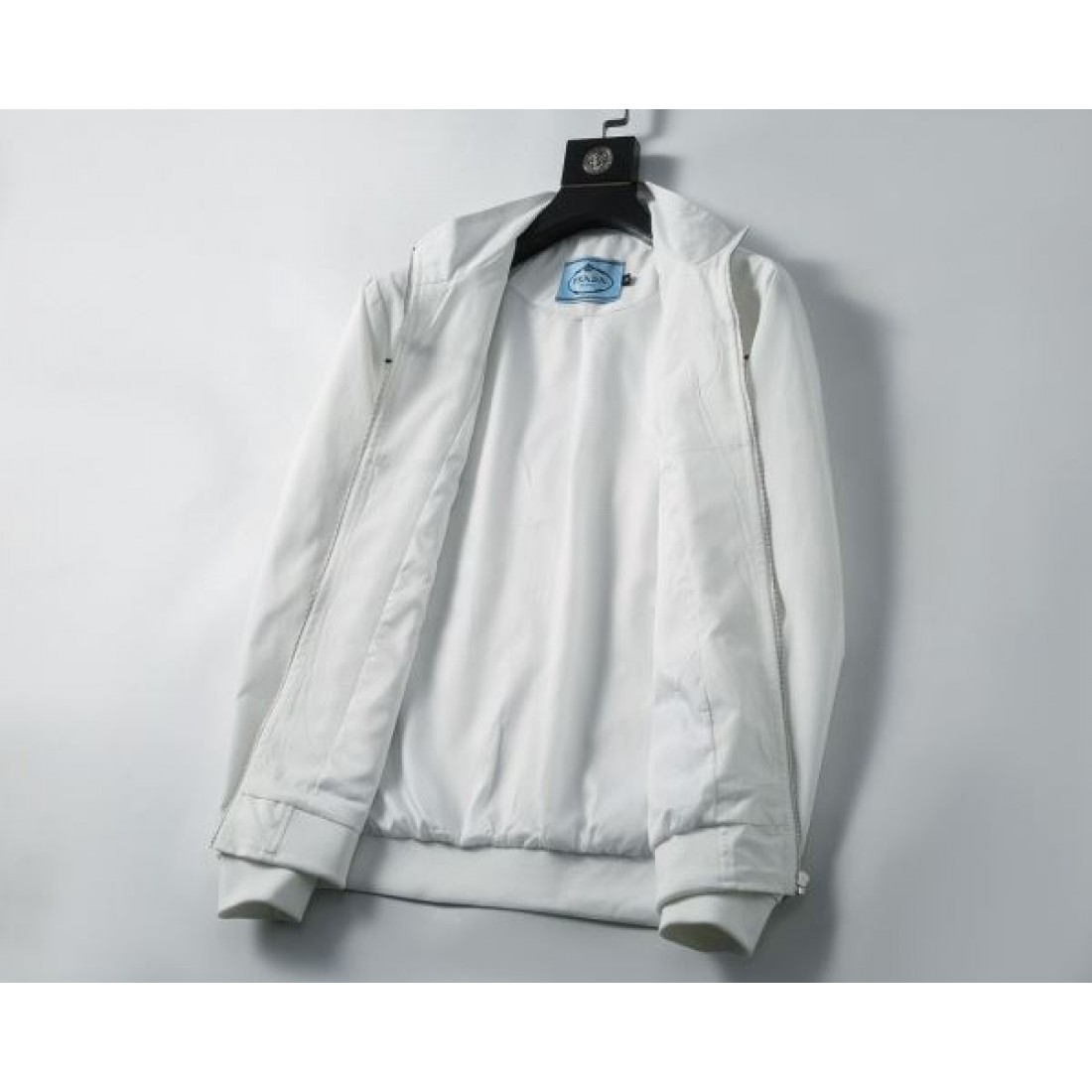  モード シック ラグジュアリー PRADA プラダ コピー コート エレガント 上質 端正