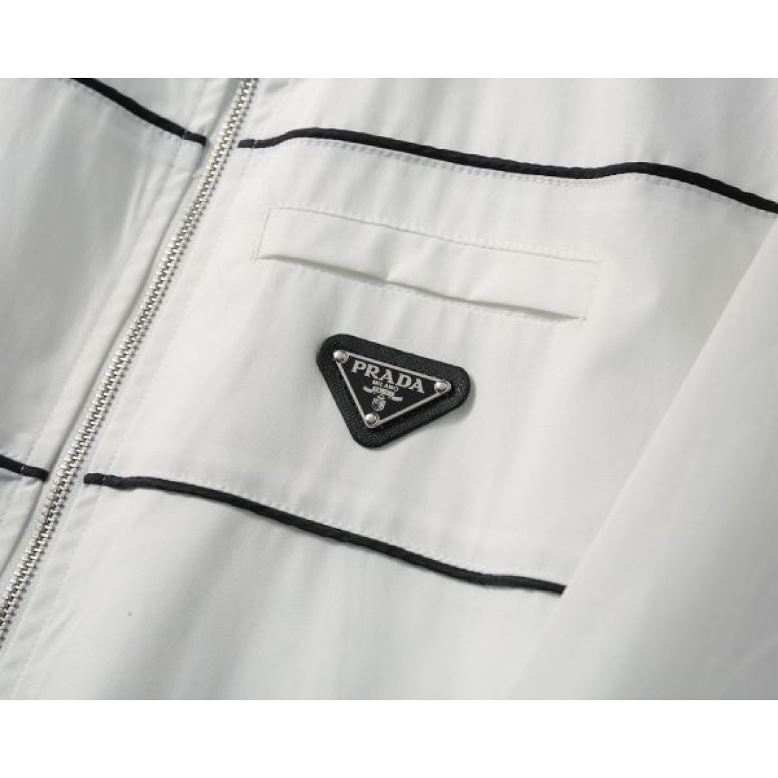  モード シック ラグジュアリー PRADA プラダ コピー コート エレガント 上質 端正